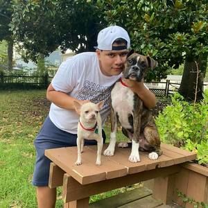 Meet your Posher, Araceli